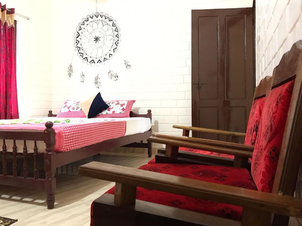 Cloud Nine Inside Hotel Varkala Exterior photo